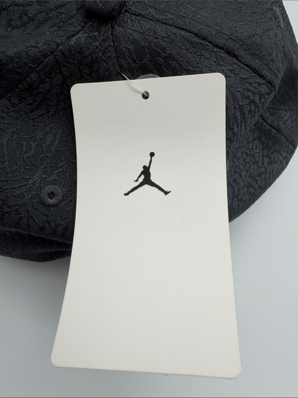 Nike Black Metallic Jumpman Snapback Hat Youth Size - Picture 5 of 7